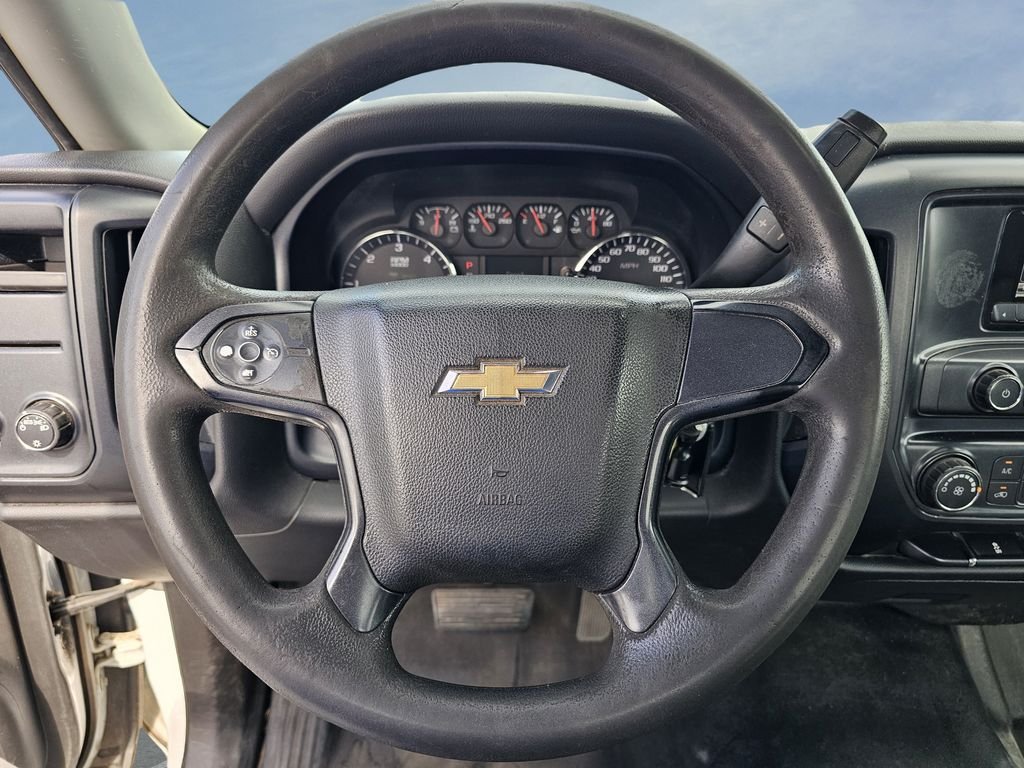 Used 2015 White Chevrolet WT image 17