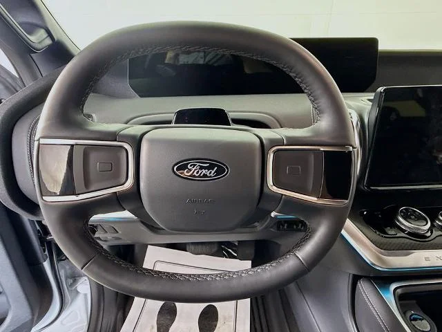 New 2026 Space Silver Metallic Ford MAX Platinum® image 46
