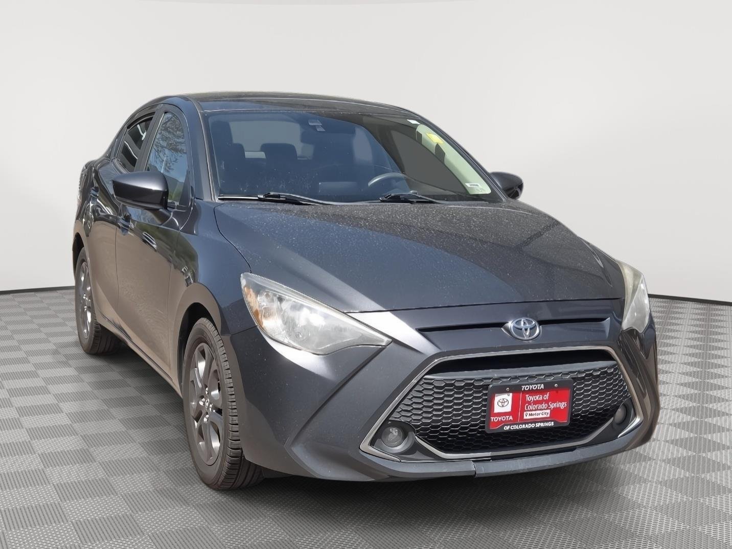 2019 Toyota Yaris LE