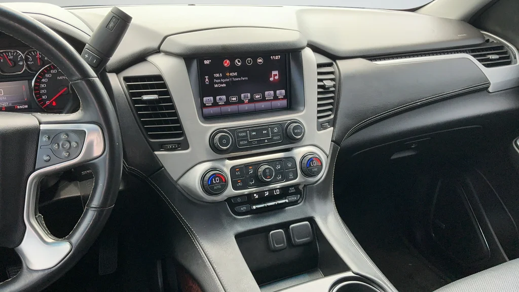 Used 2016 Silver GMC SLE image 8