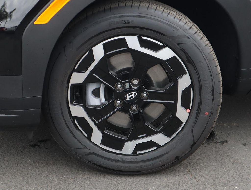 New 2026 Black Hyundai SE FWD image 7