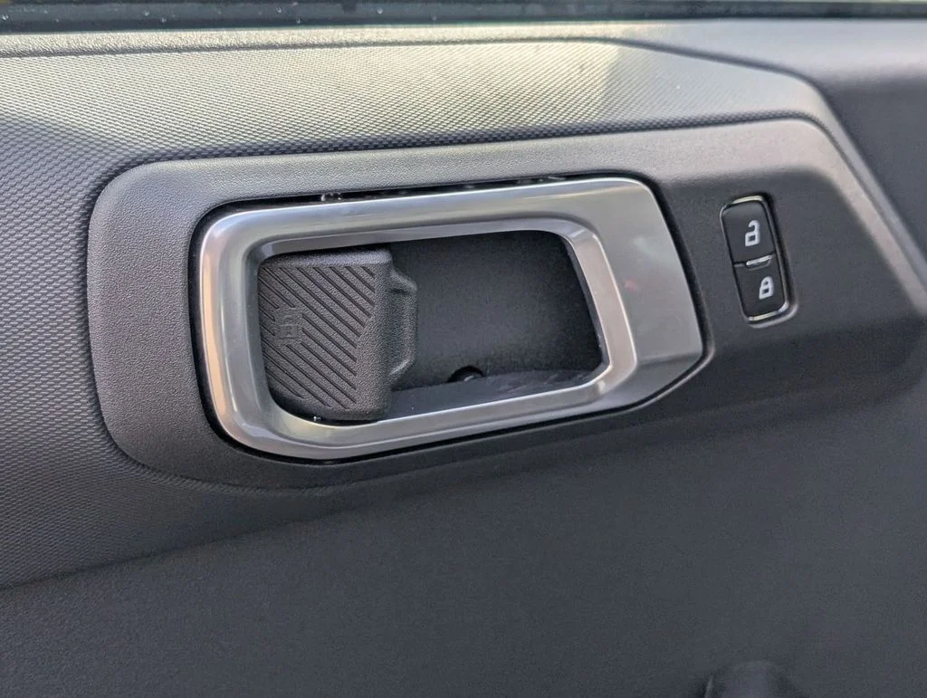 New 2025 Azure Gray Metallic Tri-Coat Ford Big Bend® image 23