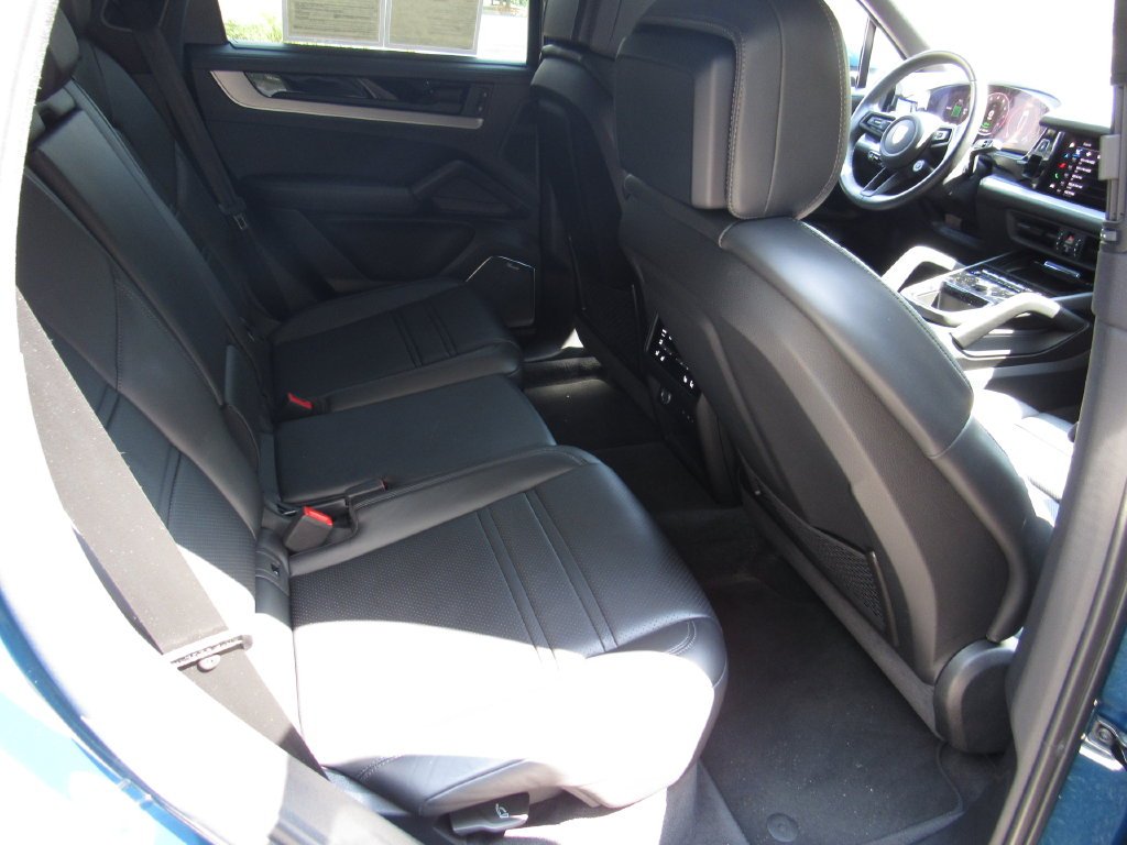 2025 Porsche Cayenne Coupe S E-Hybrid - Photo 20
