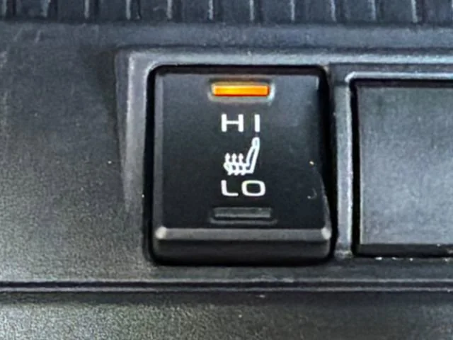 Used 2026 Silver Toyota XLE image 31
