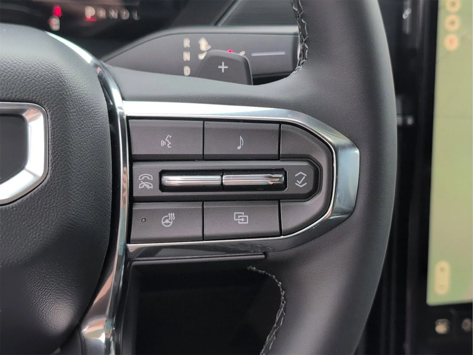 New 2026 Sterling Metallic GMC Elevation image 21