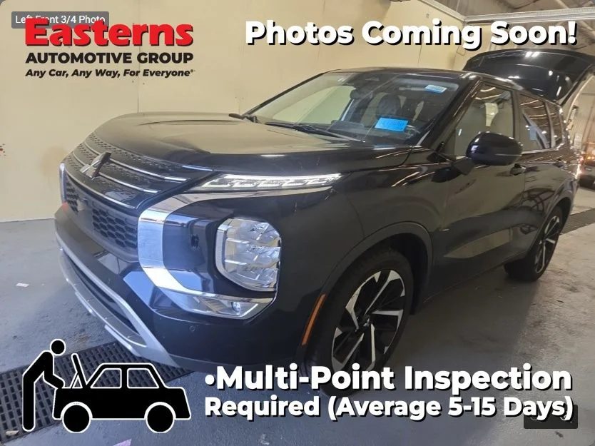 Used 2024 Black Mitsubishi SE image 1