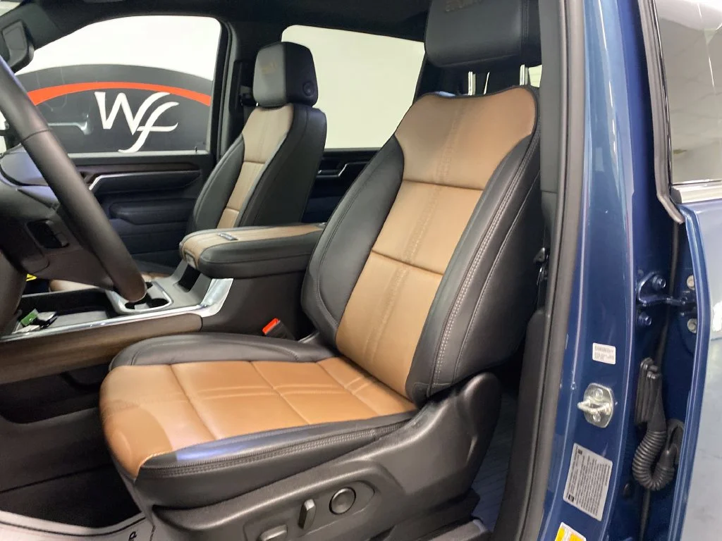 Used 2025 Blue Chevrolet High Country image 16