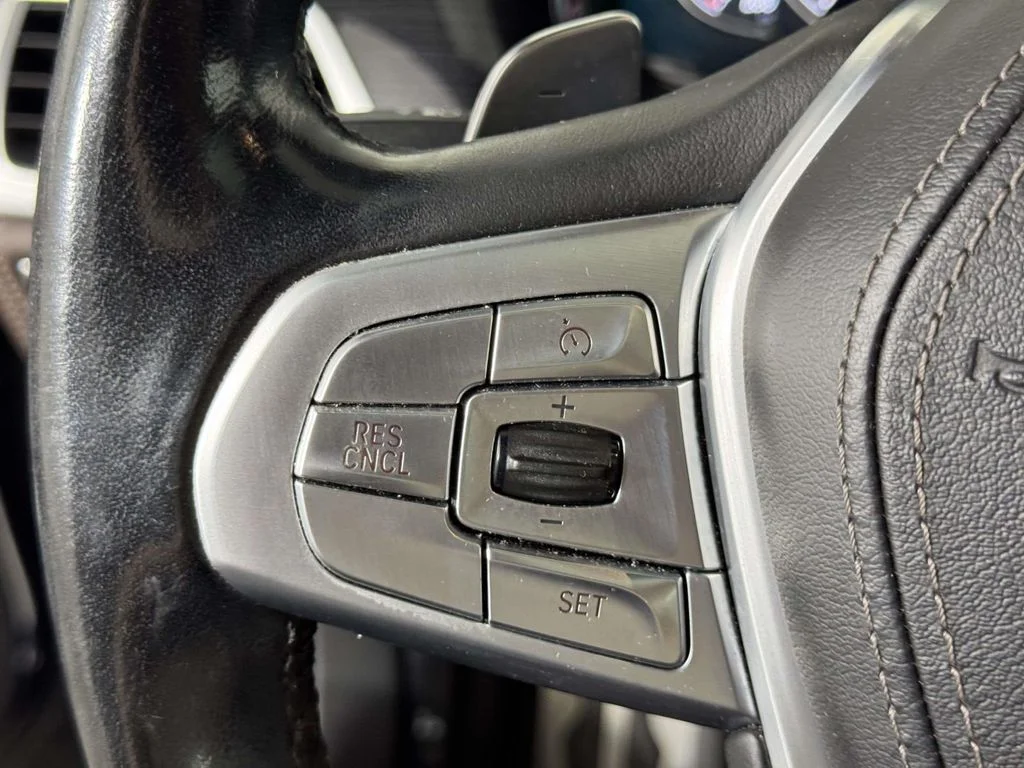 Used 2019 Black BMW 740i xDrive image 22
