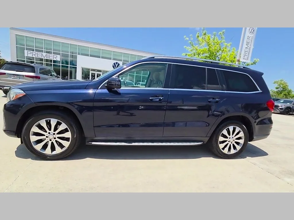Used 2017 Blue Mercedes-Benz GLS 450 image 51