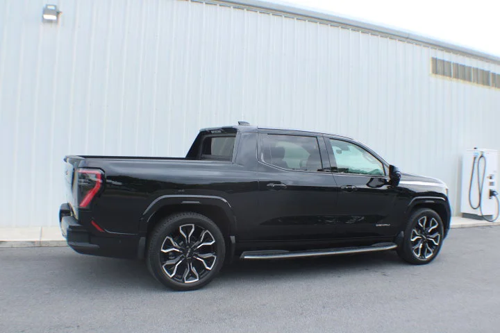 Used 2025 GMC Sierra EV Denali with VIN 1GT40LEL3SU403357 for sale in Cartersville, GA