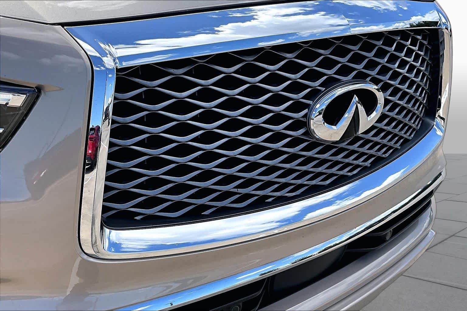 Used 2023 Champagne Quartz INFINITI SENSORY image 30