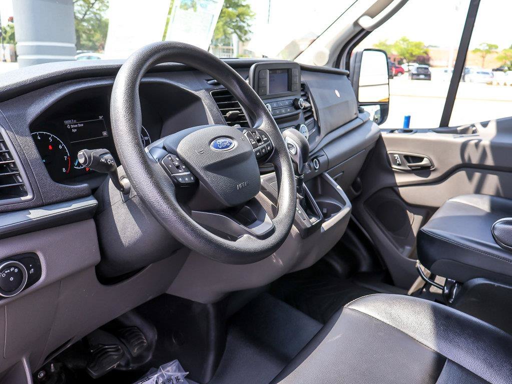 Used 2025 Oxford White Ford Base image 14