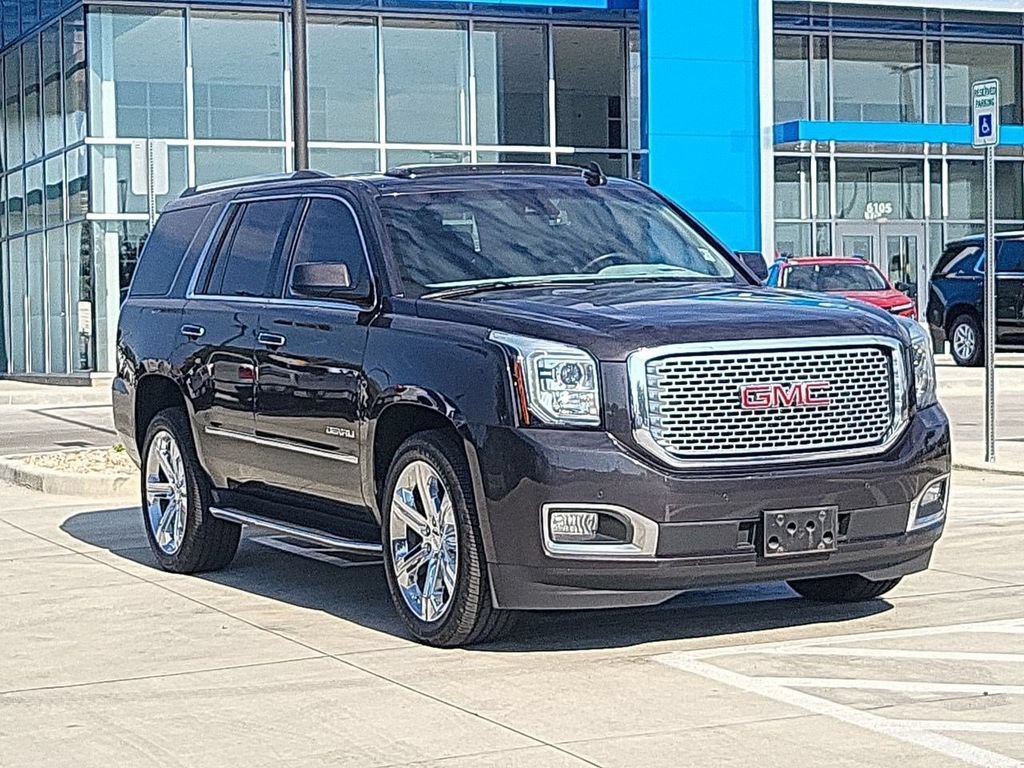 Used 2016 IRIDIUM METALLIC GMC Denali image 2
