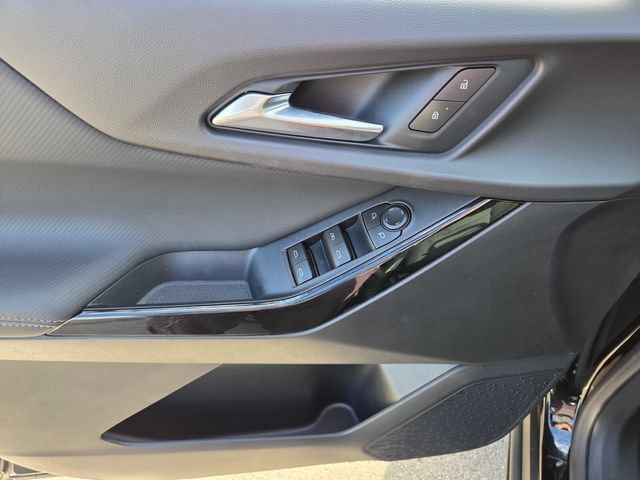 New 2026 Mosaic Black Metallic Chevrolet LT image 9