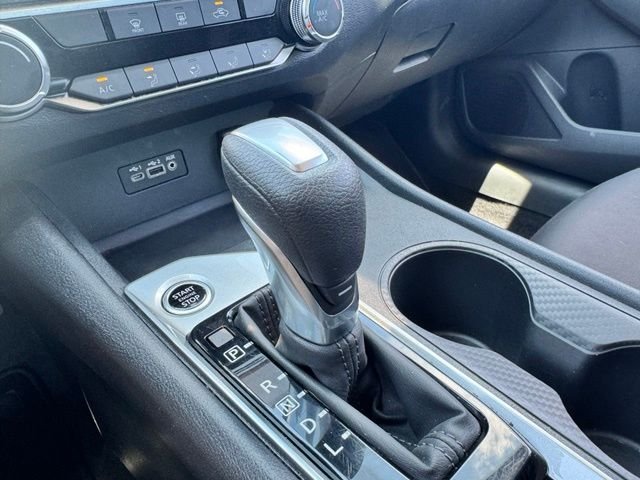2025 Nissan Altima SV - Photo 22