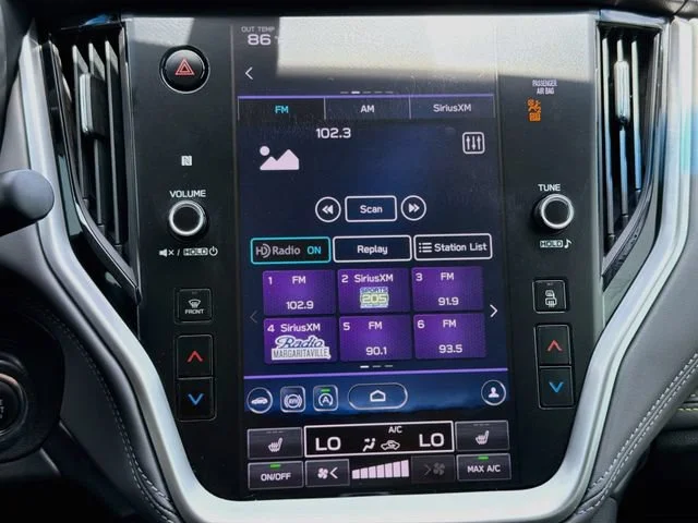 Used 2020 Crystal Black Silica Subaru Onyx Edition XT image 33