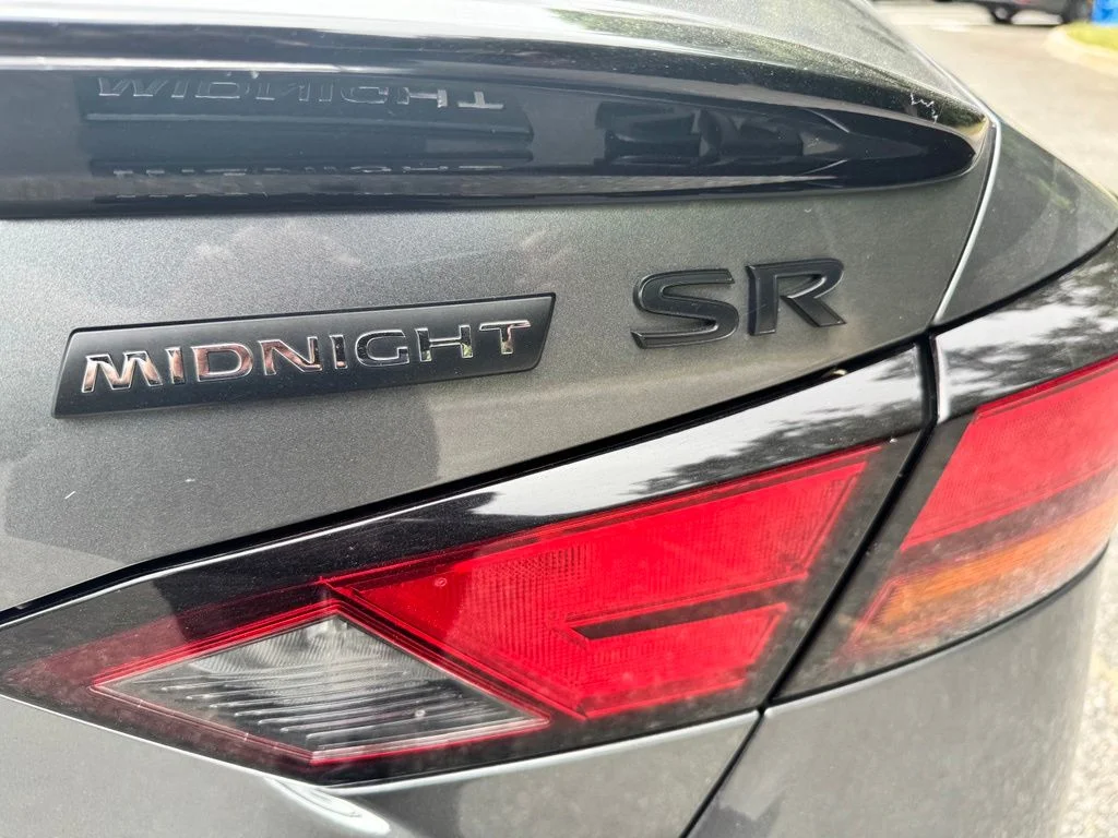 Used 2022 Gray Nissan 2.5 SR image 5