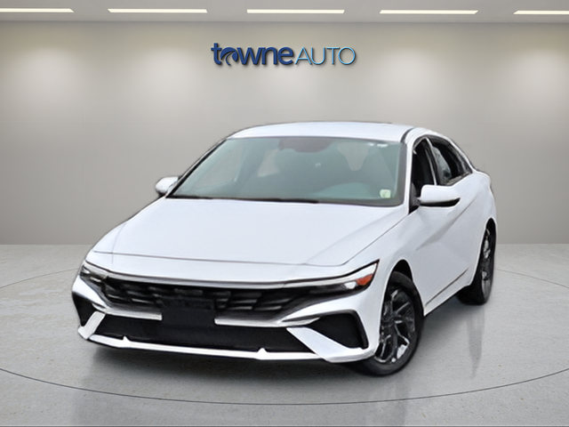 Certified Used 2024 White Hyundai SEL image 9