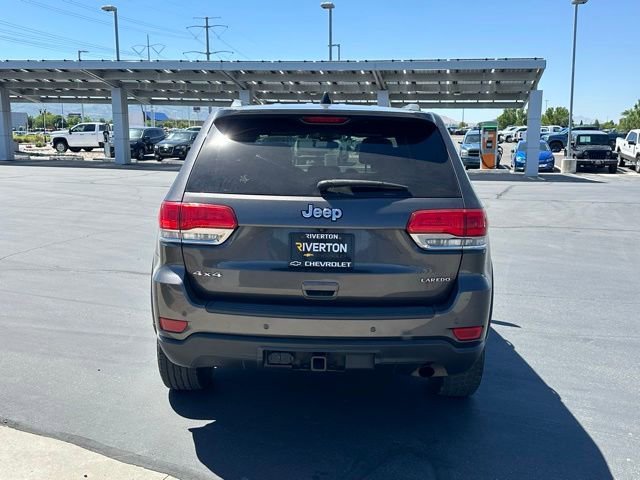 Used 2019 Gray Jeep Laredo E 4x4 image 5