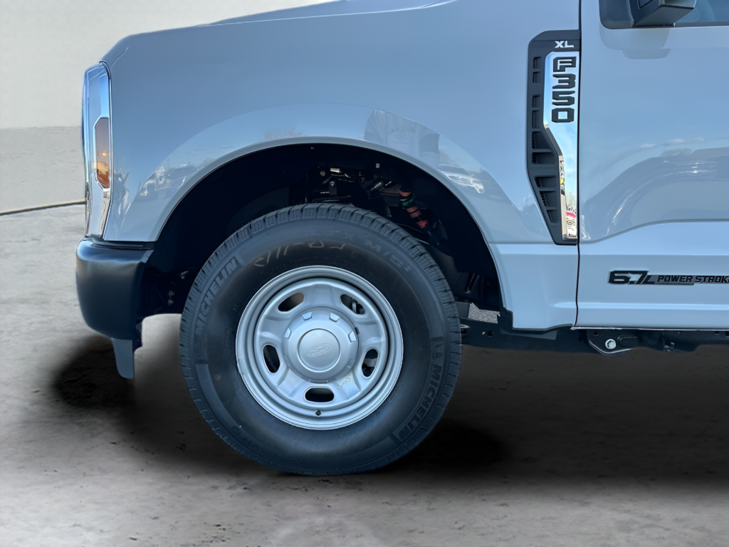 2026 Ford F-350 Super Duty XL - Photo 16
