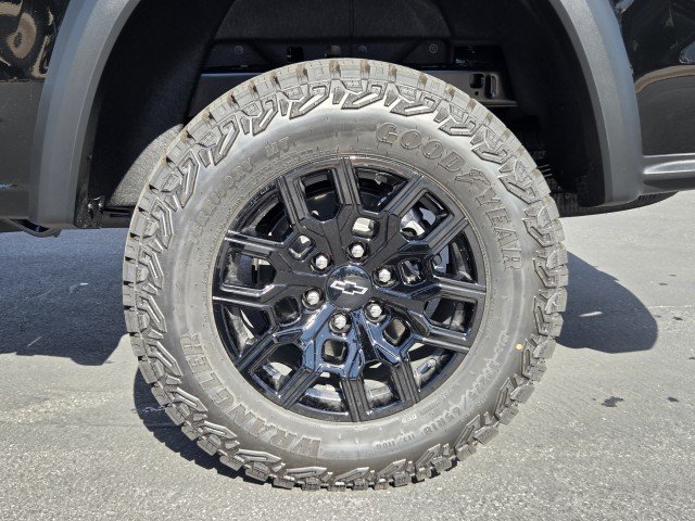 2026 Chevrolet Colorado Trail Boss - Photo 37