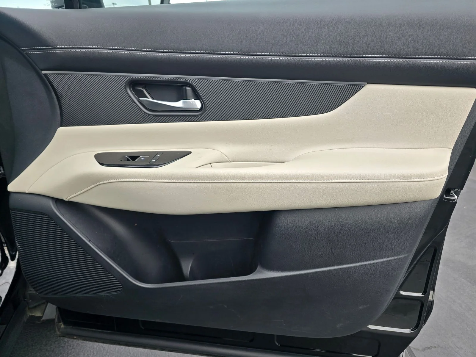 2025 Nissan Murano SV - Photo 31