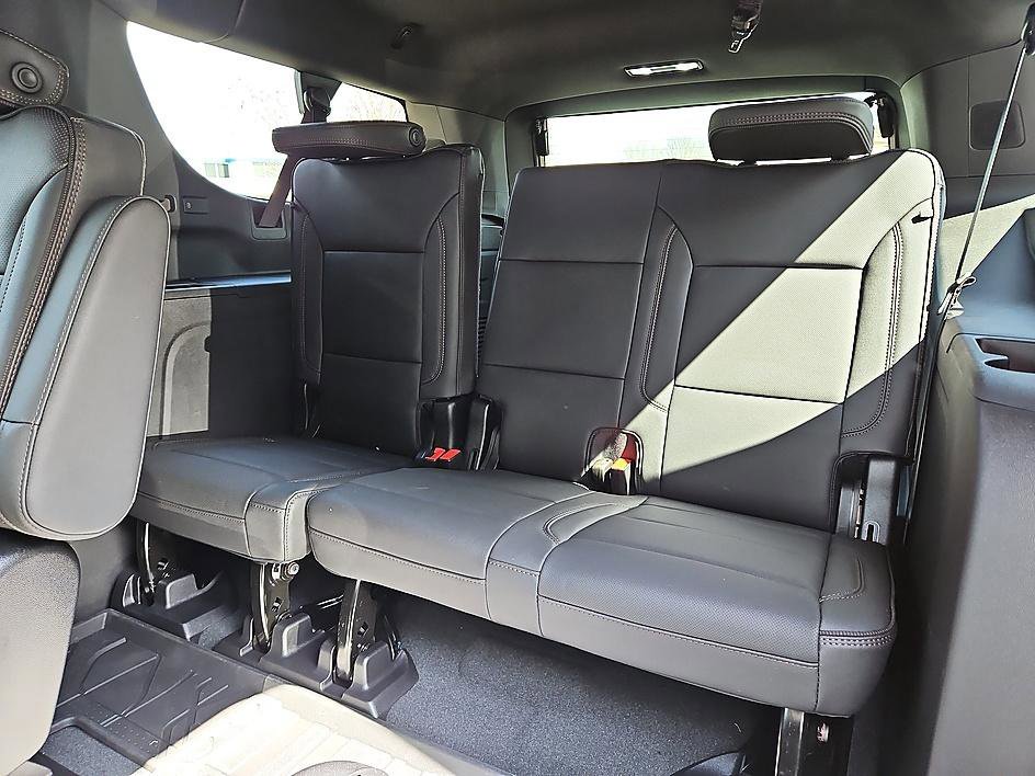 2026 Chevrolet Suburban High Country - Photo 11