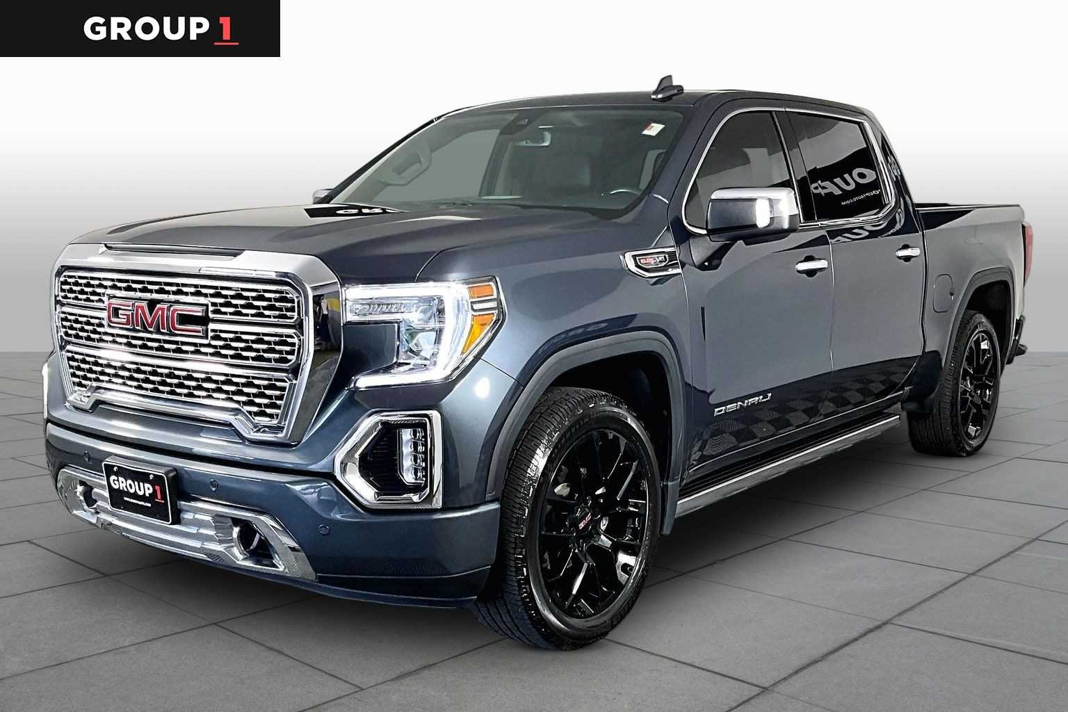 2022 GMC Sierra 4WD Crew Cab Short Box Denali's photo