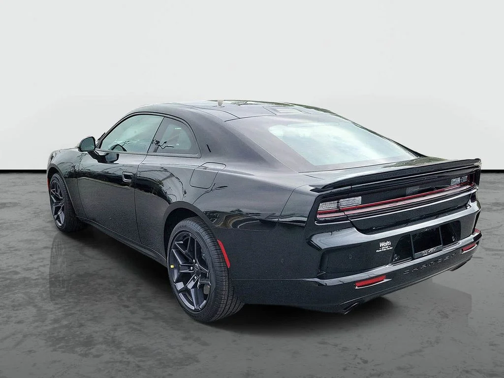 New 2026 Diamond Black Crystal Pearlcoat Dodge Scat Pack image 3