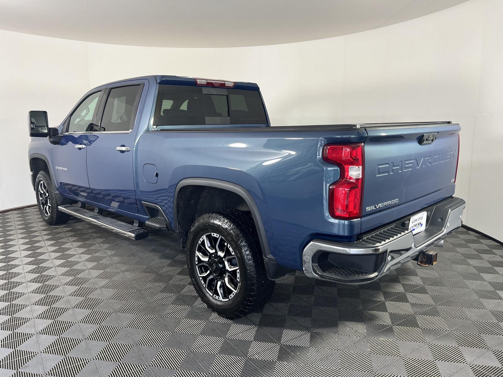 Used 2024 Lakeshore Blue Metallic Chevrolet LTZ image 30