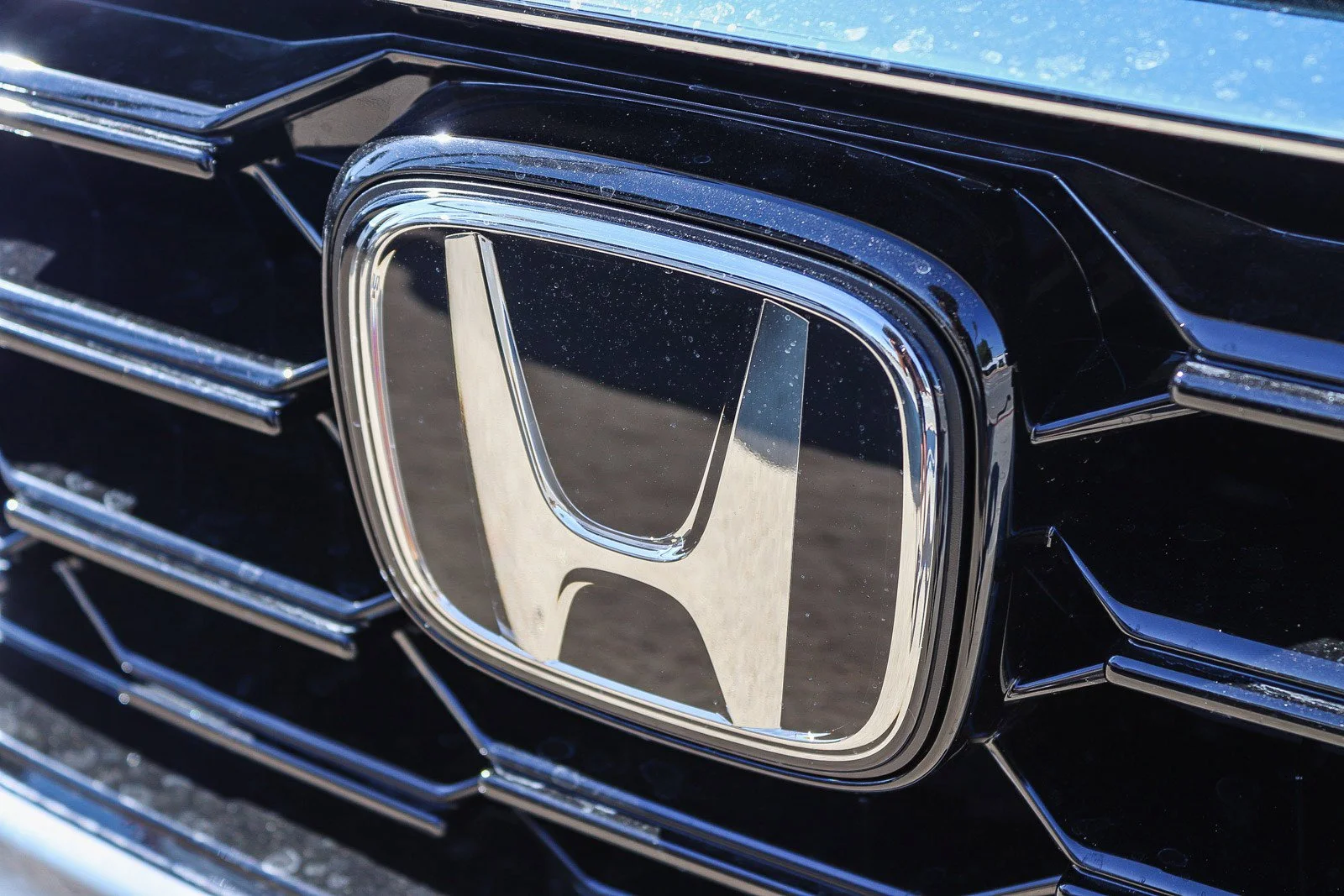 New 2026 Urban Gray Pearl Honda EX-L image 9