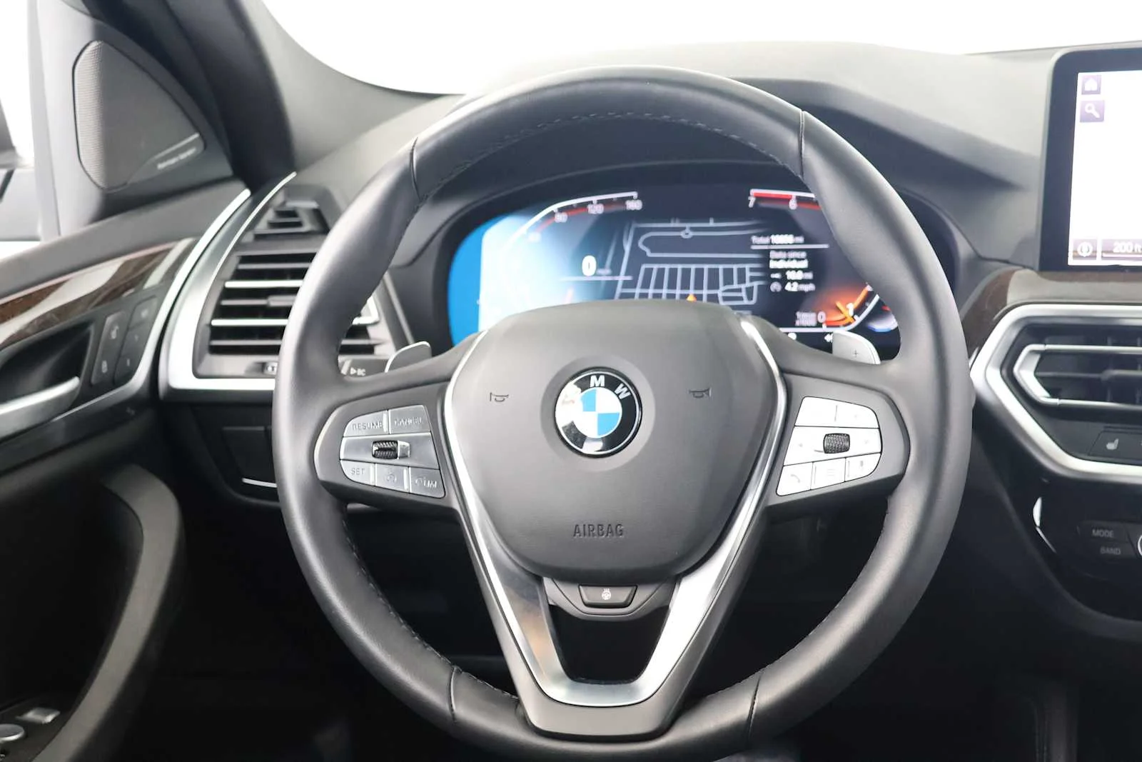 Certified Used 2025 Mineral White Metallic BMW xDrive30i image 22