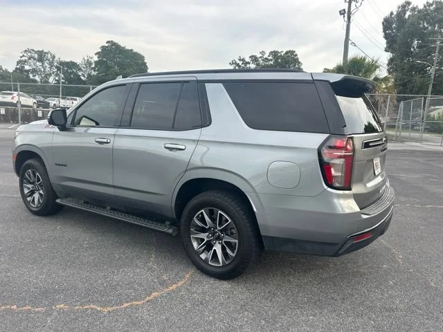 Used 2023 STERLING GRAY METALLIC Chevrolet Z71 image 3
