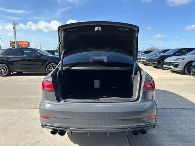 Used 2018 Daytona Gray Pearl Effect Audi 2.0T Premium Plus image 9