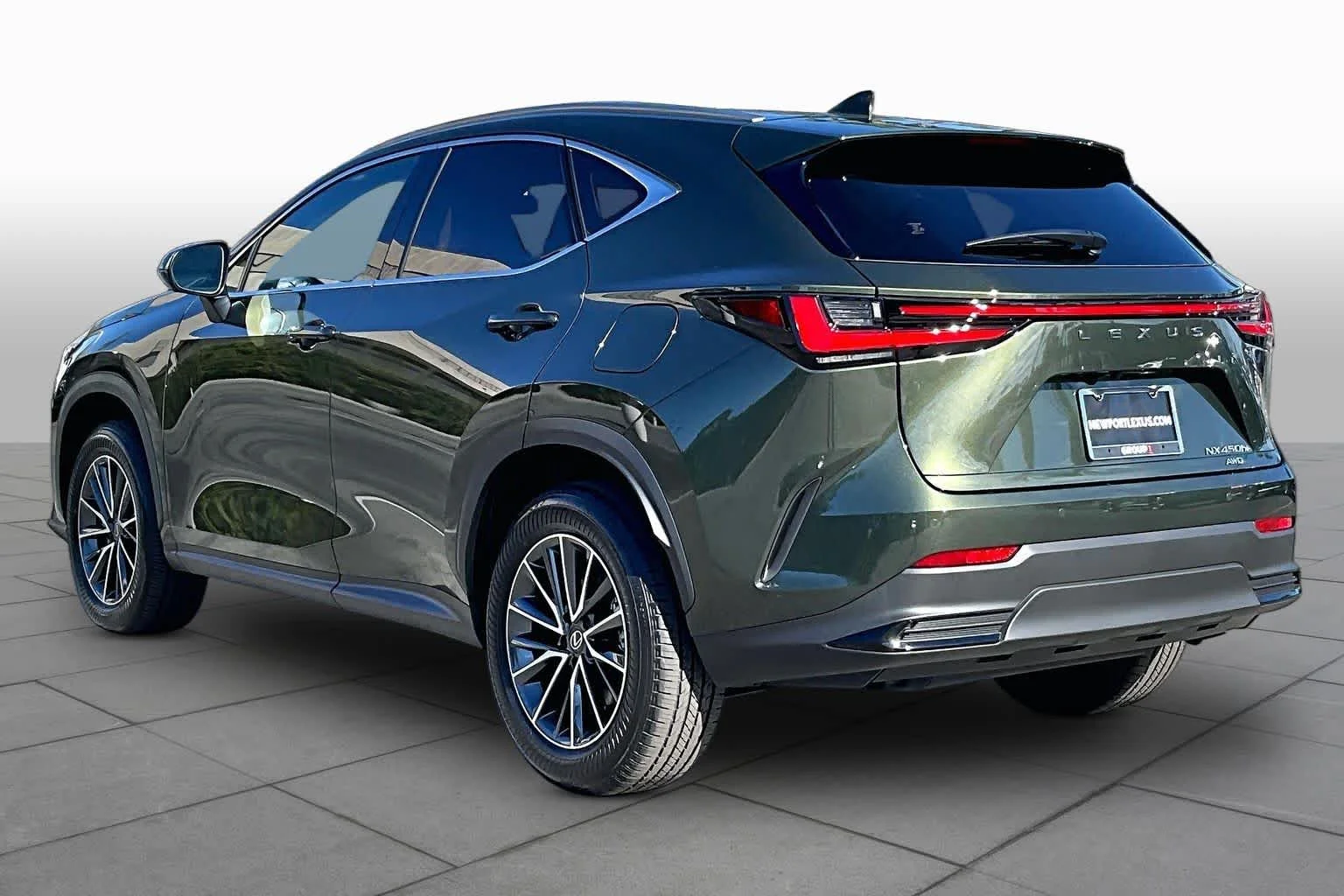 New 2026 Nori Green Pearl Lexus PREMIUM PLUS AWD image 7