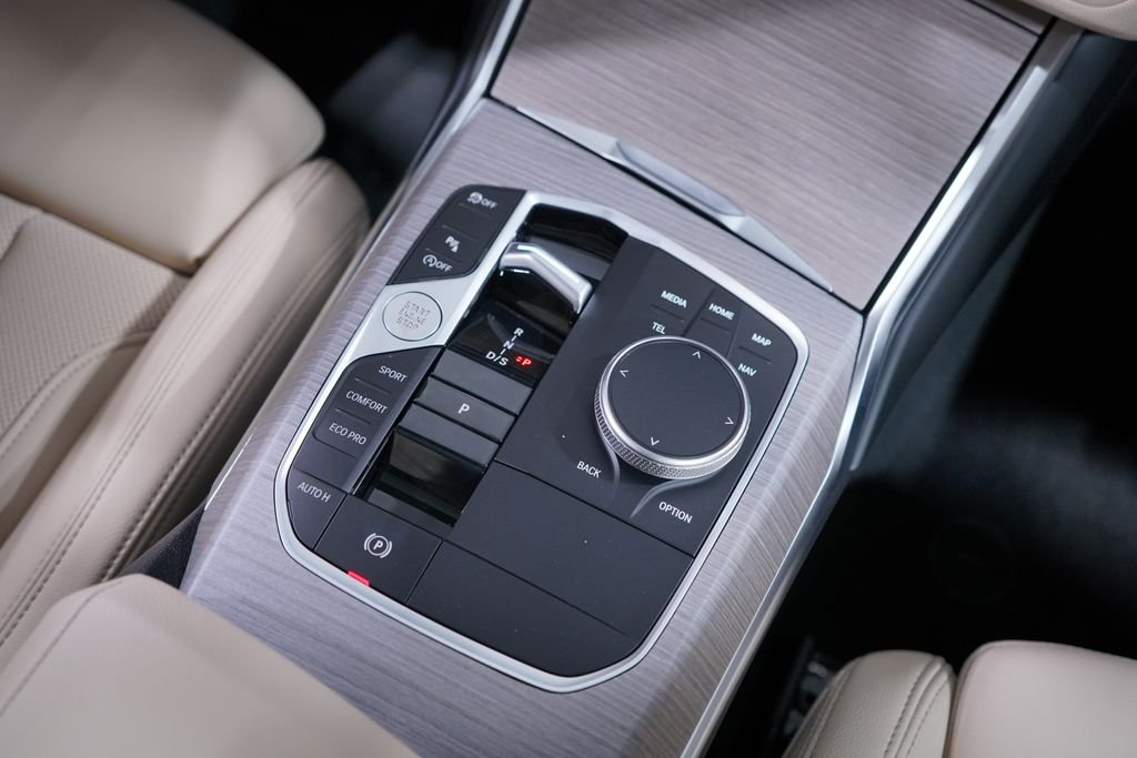 New 2026 Blue Metallic BMW 330i image 13