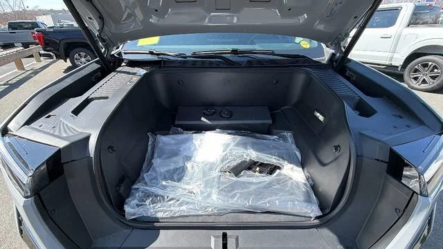 2026 GMC Sierra EV Elevation - Photo 13