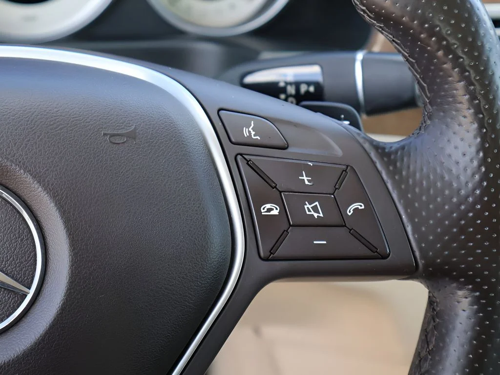 Used 2016 Gray Mercedes-Benz E 350 image 34