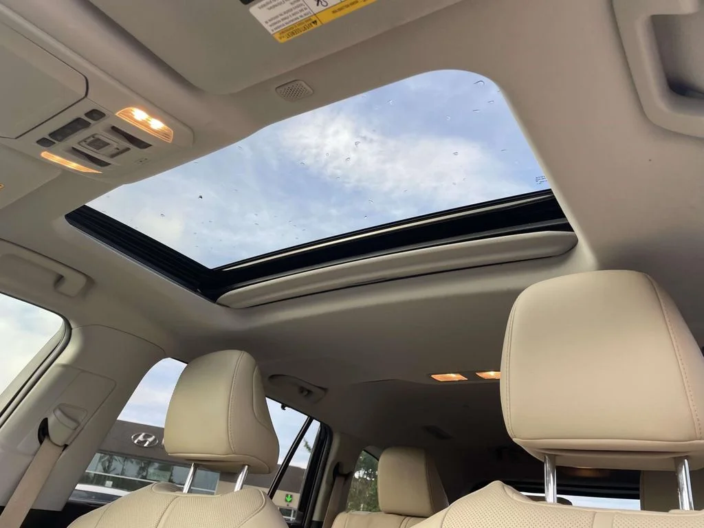 2020 Toyota Highlander Limited - Photo 9