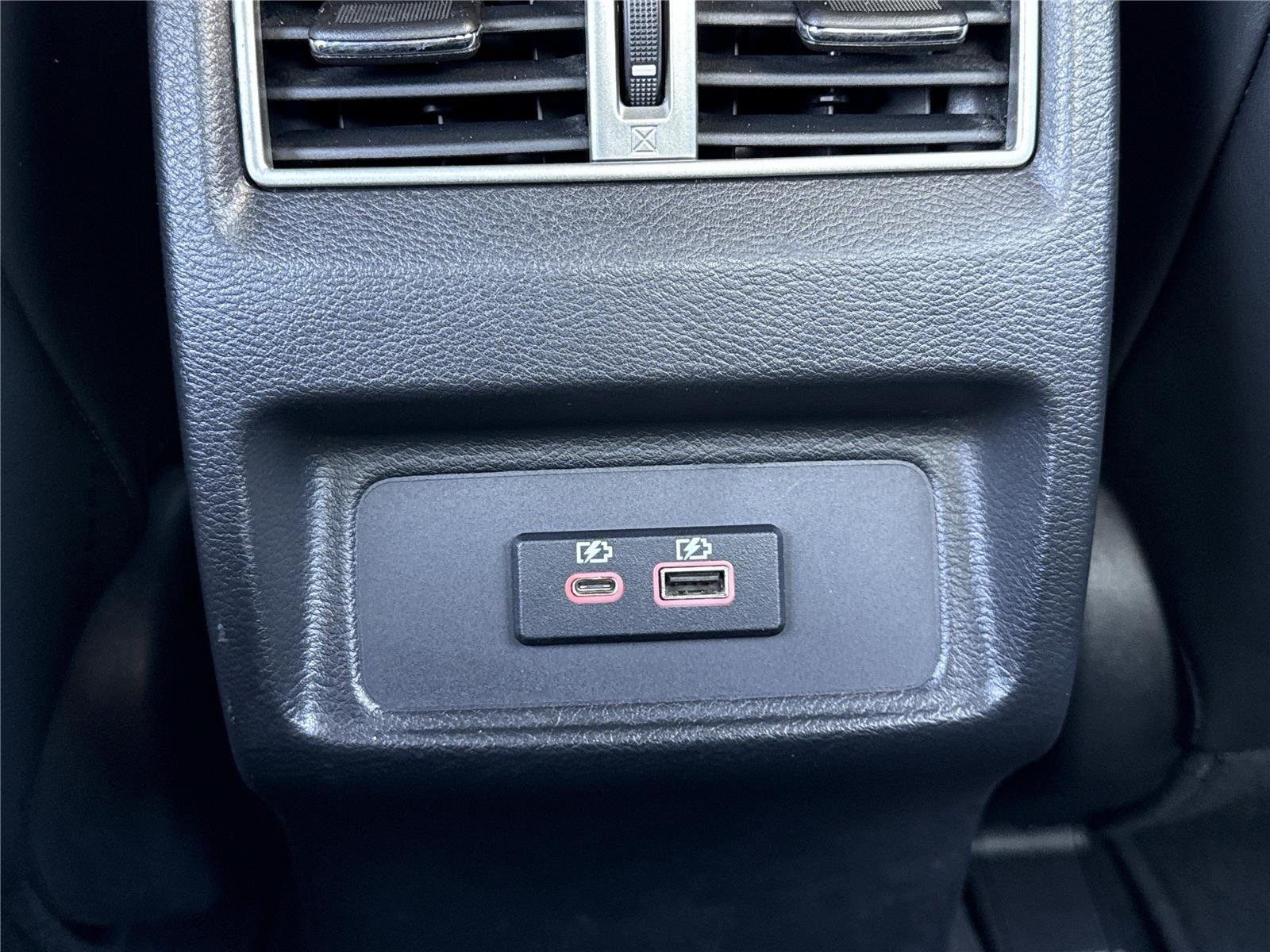 2023 Nissan Maxima SR - Photo 20