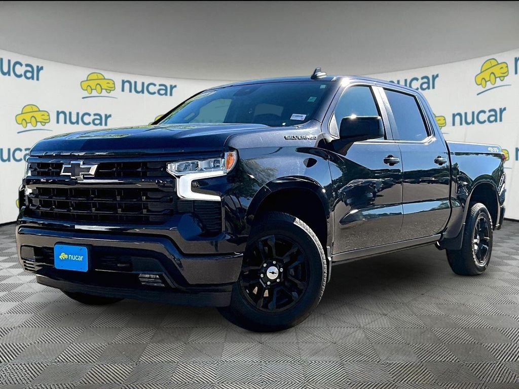 Used 2023 Gray Chevrolet RST image 3