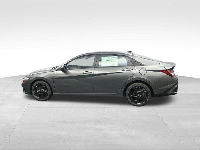 New 2026 Gray Hyundai SEL Sport Plus image 6