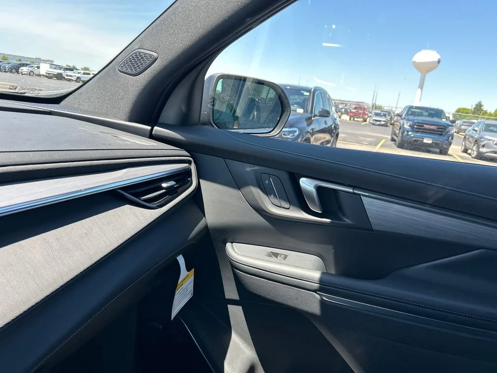 2026 Buick Enclave Preferred - Photo 28