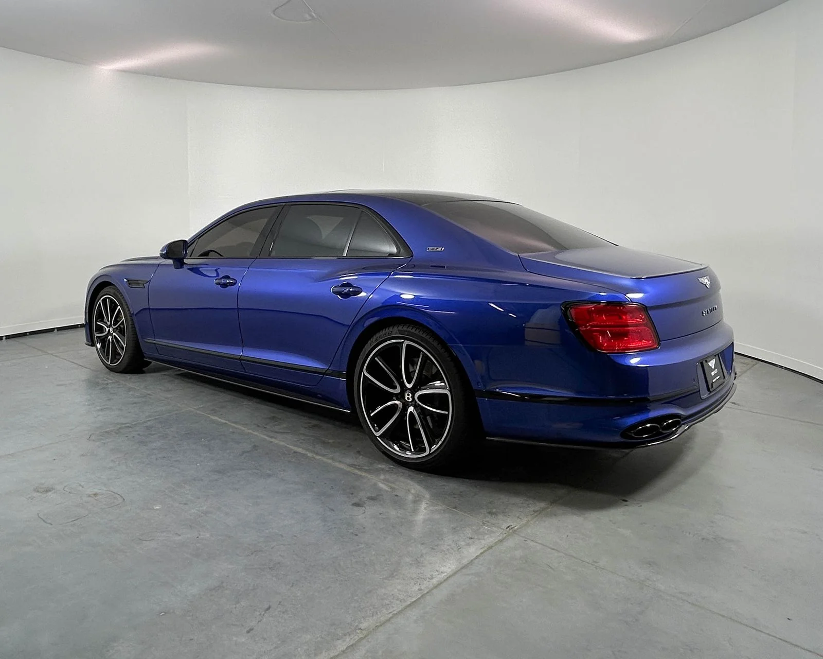 2024 Bentley Flying Spur Mulliner - Photo 3