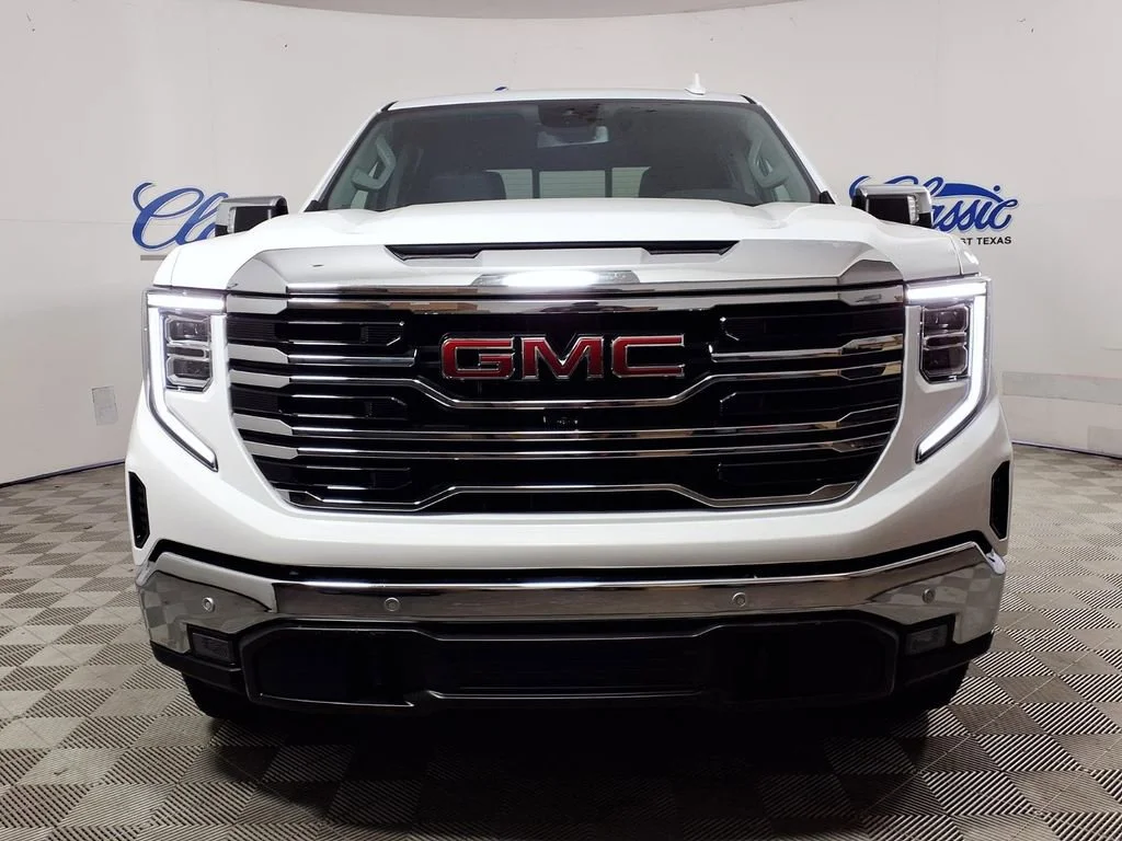 New 2026 Summit White GMC SLT image 3