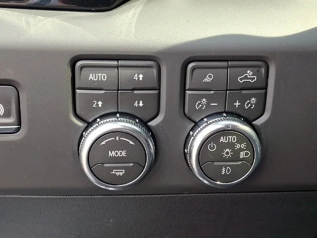 New 2026 Glacier White Tricoat GMC Denali image 20