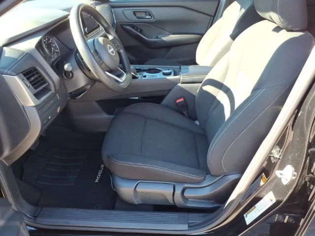 Used 2024 Black Nissan S image 17