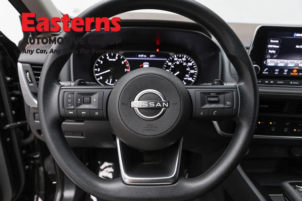 Used 2023 Black Nissan S image 10