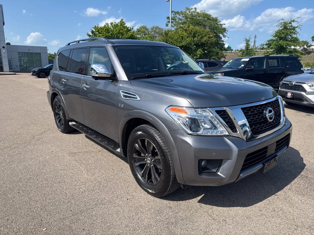 Used 2020 Gray Nissan Platinum image 11