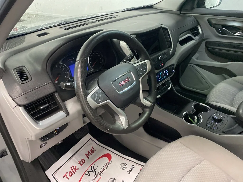 Used 2024 Silver GMC SLE image 14